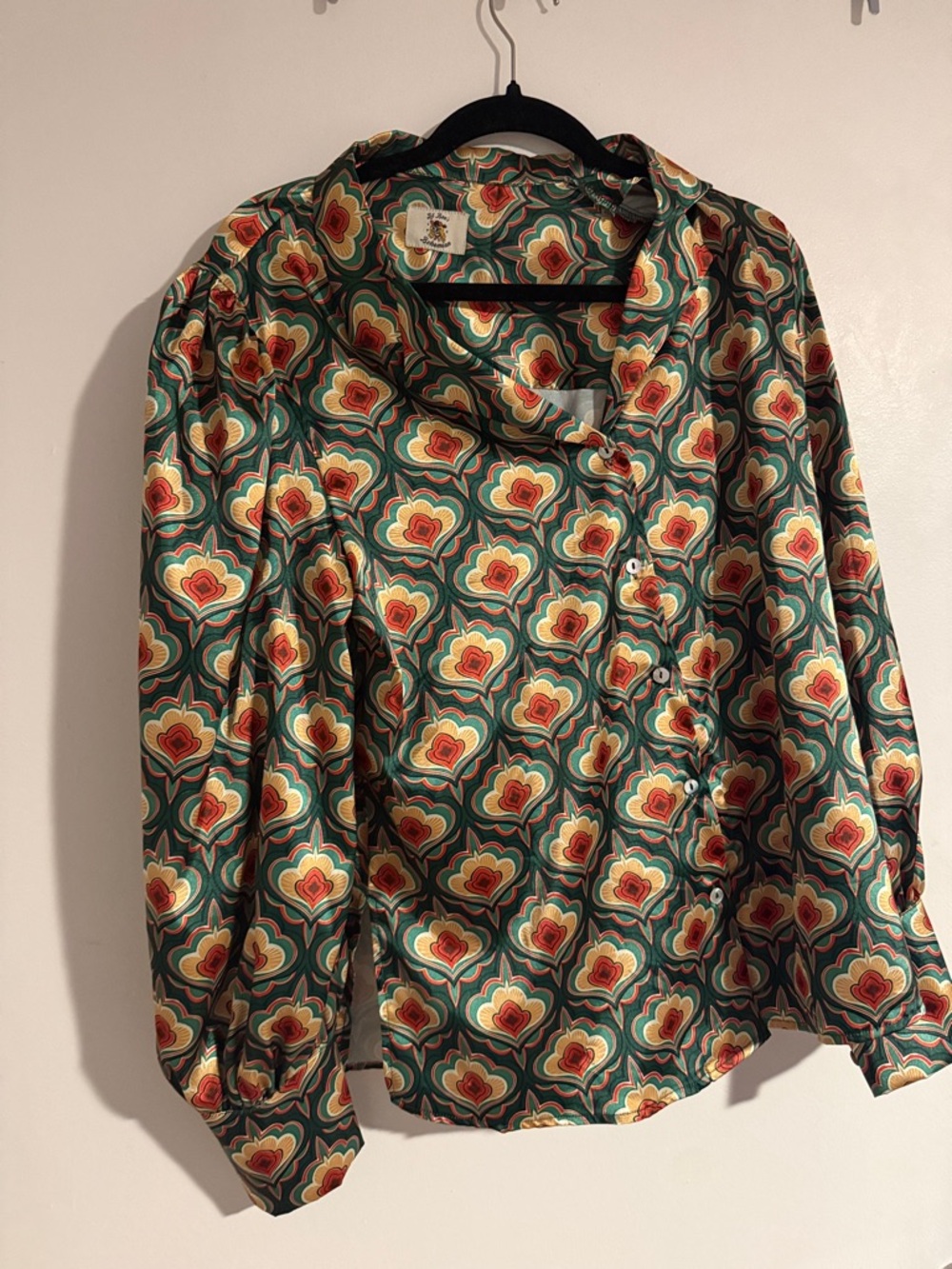 Retro Floral Green Button-Up Shirt